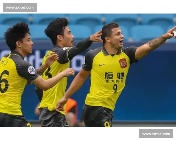 香港东方迎战水原三星亚冠赛场攻防对决谁能抢占晋级先机 香港东方迎战水原三星亚冠赛场攻防对决谁能抢占晋级先机